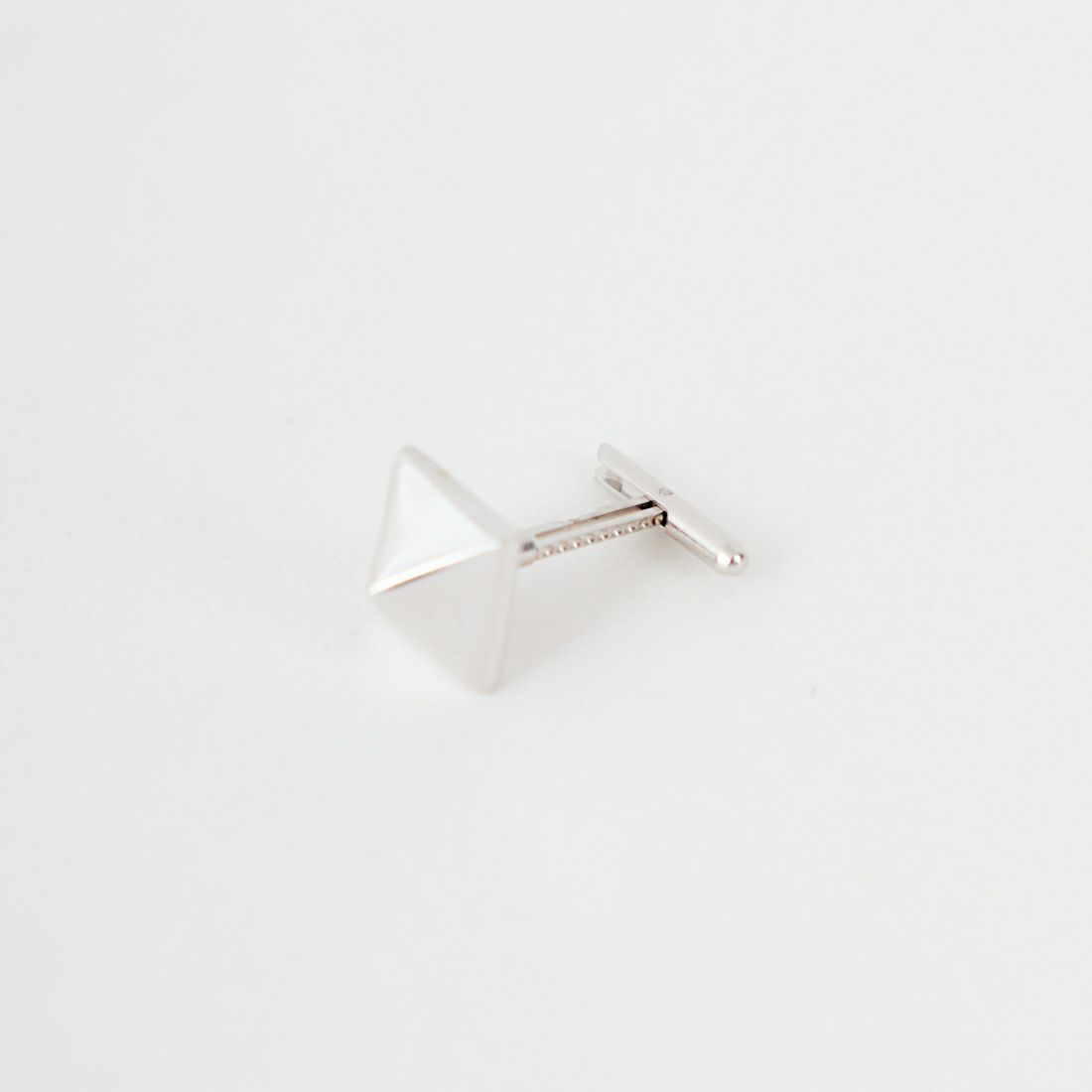 Baqless [バックレス] アミティ ソーホー シルバー ピアス [AM-SH-SV] SILVER