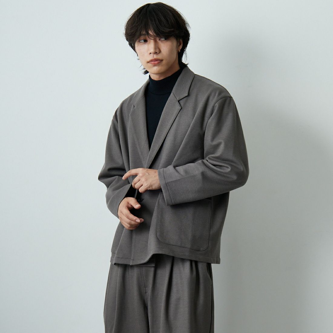 GREIGE&&モデル身長：179cm 着用サイズ：46&&