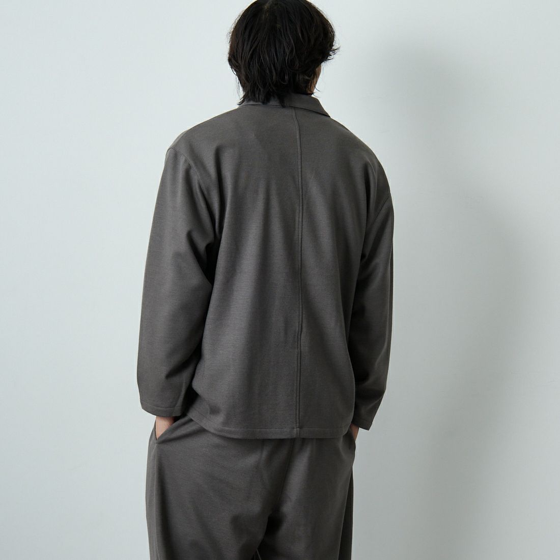 STILL BY HAND [スティルバイハンド] ウールジャージージャケット [CS03253] GREIGE &&モデル身長：179cm 着用サイズ：46&&