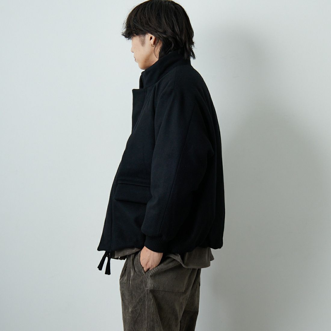 STILL BY HAND [スティルバイハンド] パデッドウールブルゾン [BL07253] BLACK &&モデル身長：179cm 着用サイズ：46&&