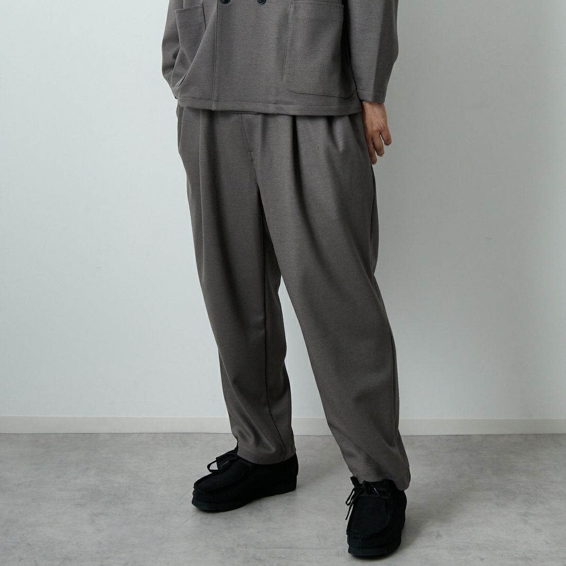 GREIGE&&モデル身長：179cm 着用サイズ：46&&