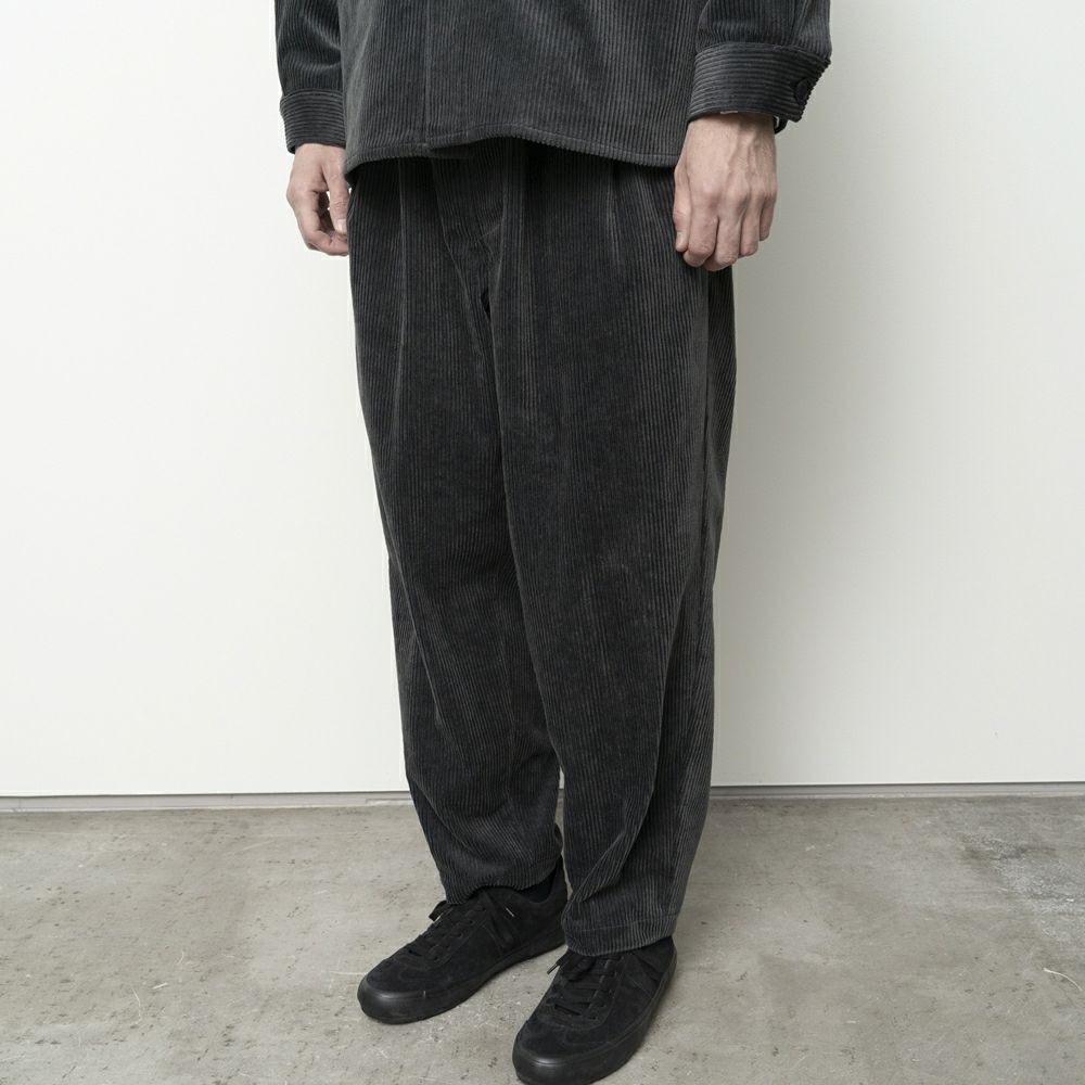 STILL BY HAND [スティルバイハンド] コーデュロイイージーパンツ