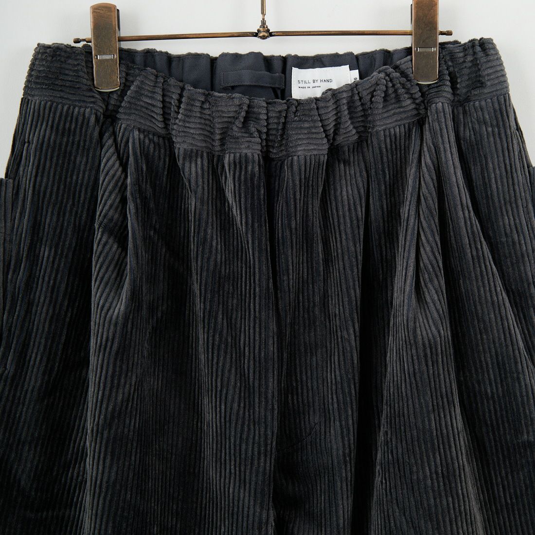 STILL BY HAND [スティルバイハンド] コーデュロイイージーパンツ [PT03253] BLU CHARC
