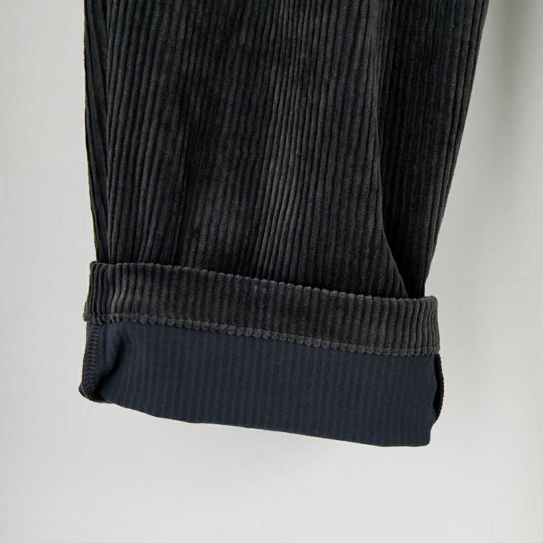 STILL BY HAND [スティルバイハンド] コーデュロイイージーパンツ [PT03253] BLU CHARC