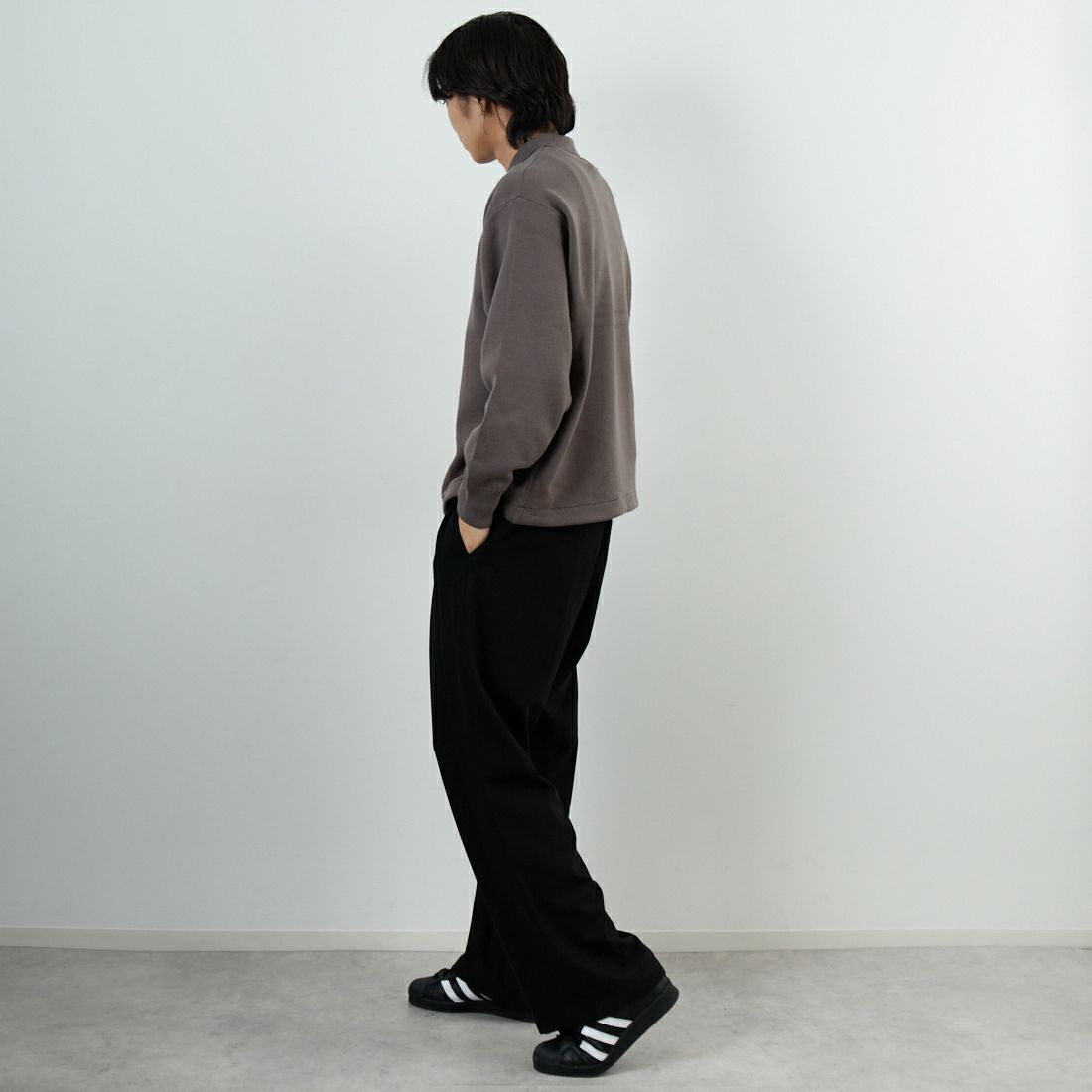 Noir Fabrik [ヌワールファブリック] ソフトフランネル ミニマルワイドスラックス [NF-254-081] BLACK &&モデル身長：179cm 着用サイズ：48&&