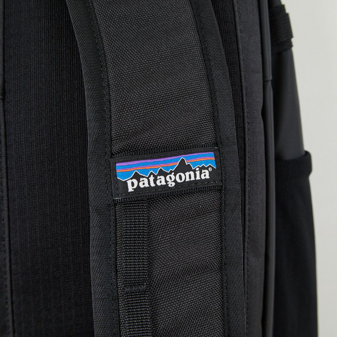 patagonia [パタゴニア] ブラックホール ミニ MLC [49266]｜ジーンズ