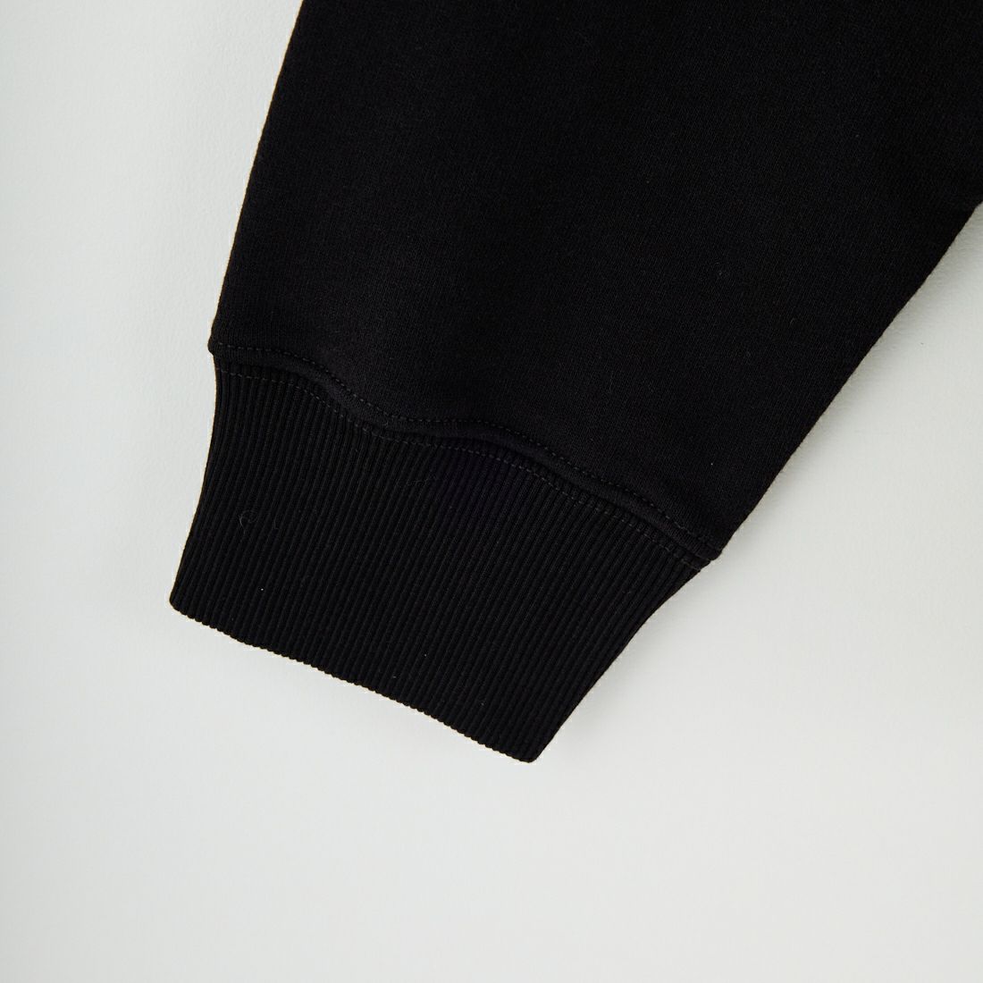 MM6 Maison Margiela [エムエムシックス メゾン マルジェラ] スウェットシャツ [SH0GU0029-M25014] 900 BLACK