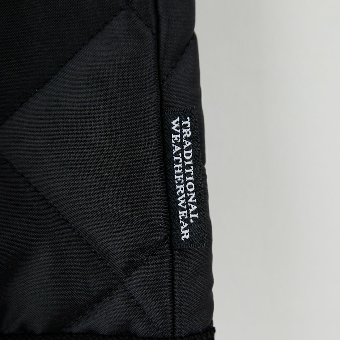 Traditional Weatherwear [トラディショナル ウェザーウェア] アークリー ジレ [L252APQVS0308AA] AA01 BK/BK