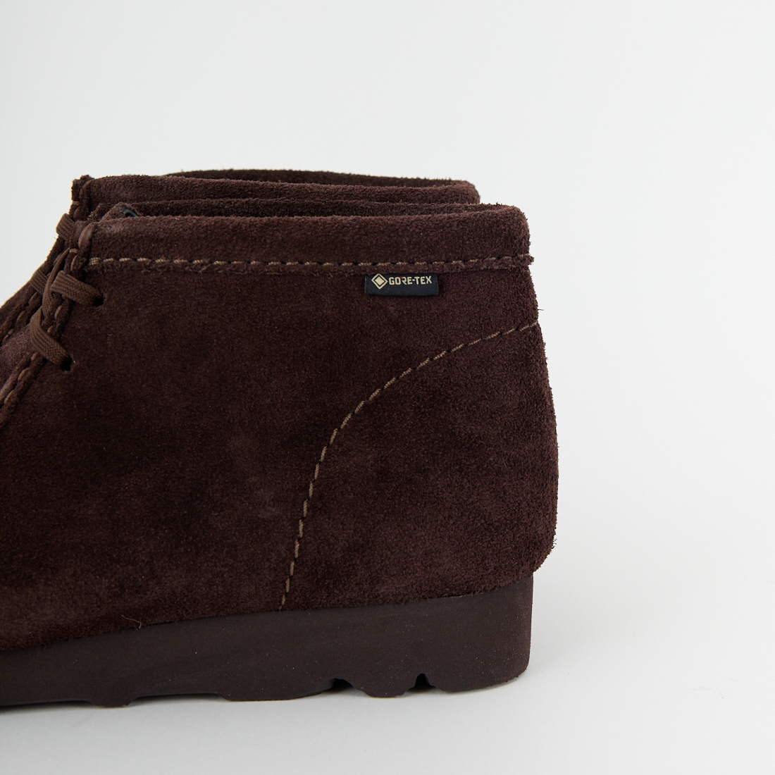 Clarks [クラークス] ワラビーブーツ ゴアテックス(ダークブラウンスエード) [26183075] DARK BROWN