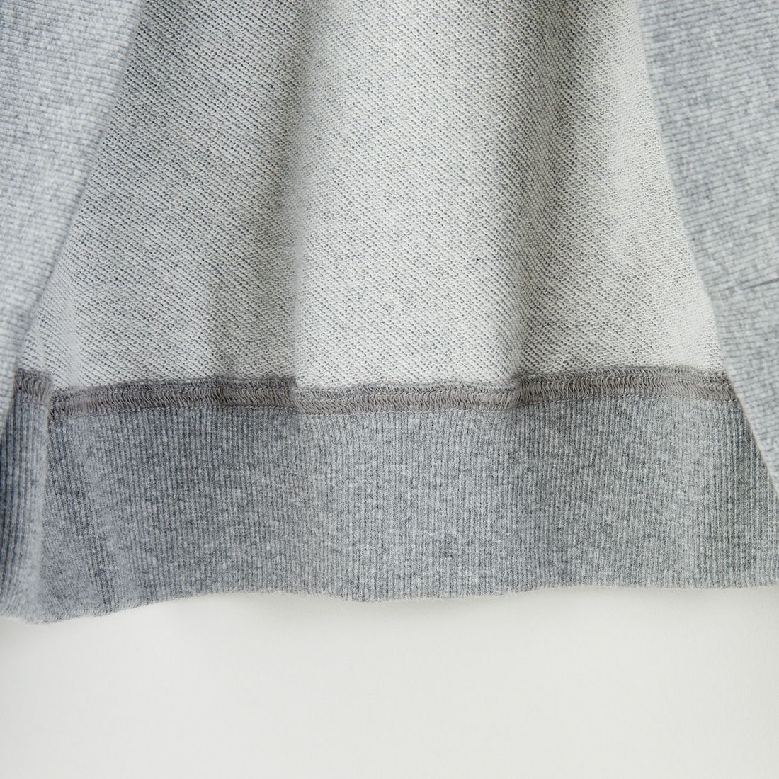 nenom [ネノム] 袖チュールフリルデザイン プルオーバースウェット [NE24132079] 06 T.GRAY