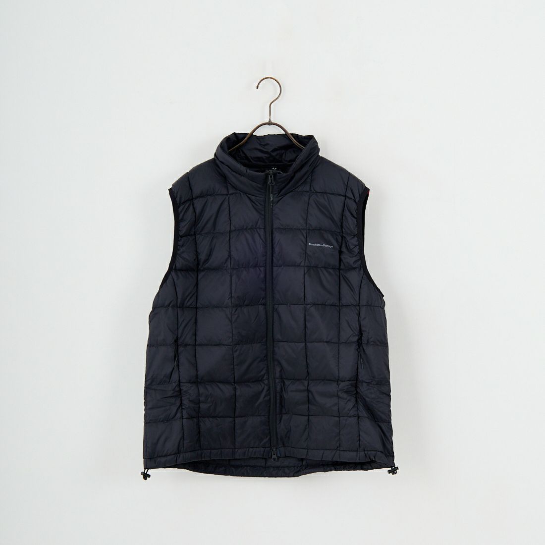 09 BLACK