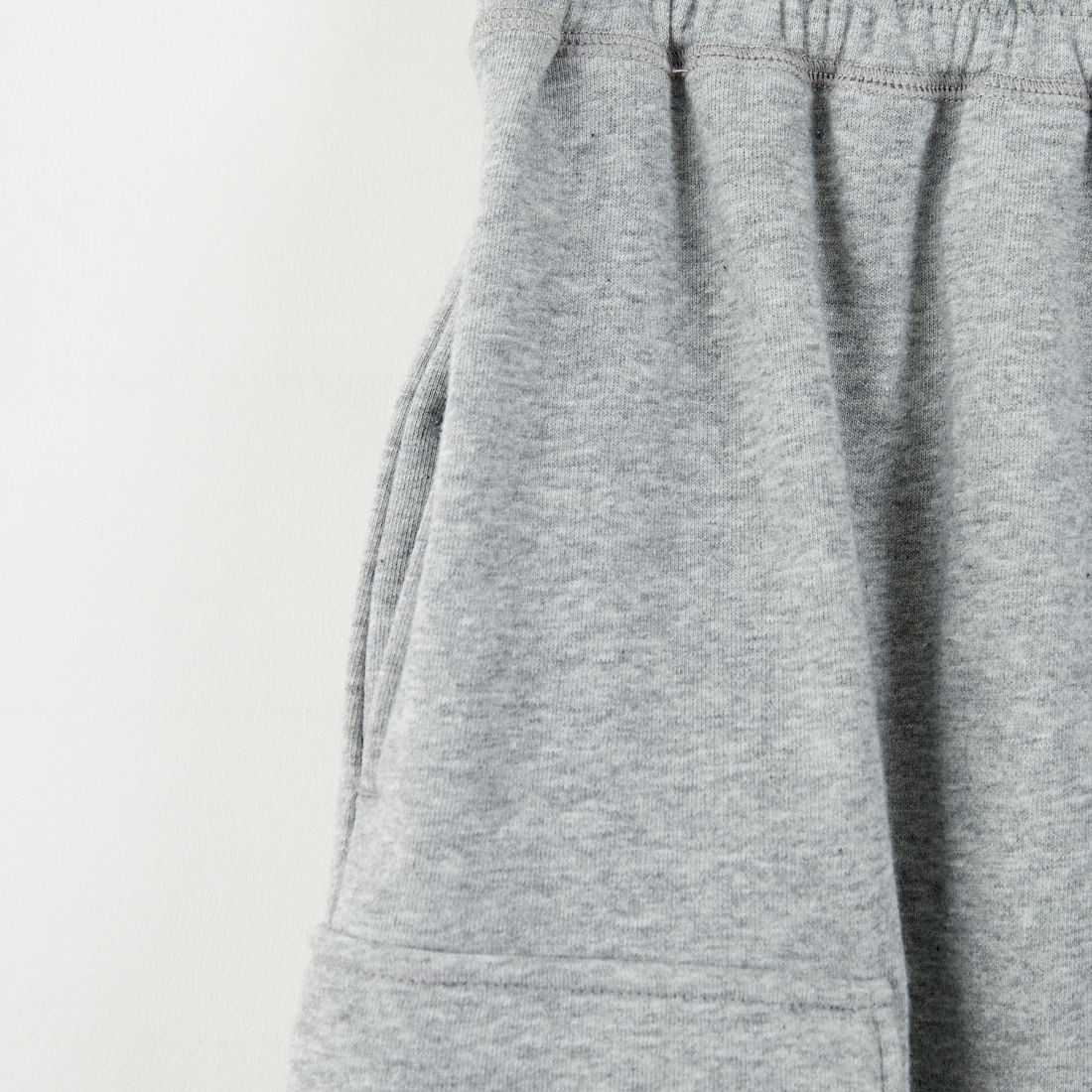 nenom [ネノム] カーゴデザイン ナローロングスウェットスカート [NE24132085] 06 T.GRAY