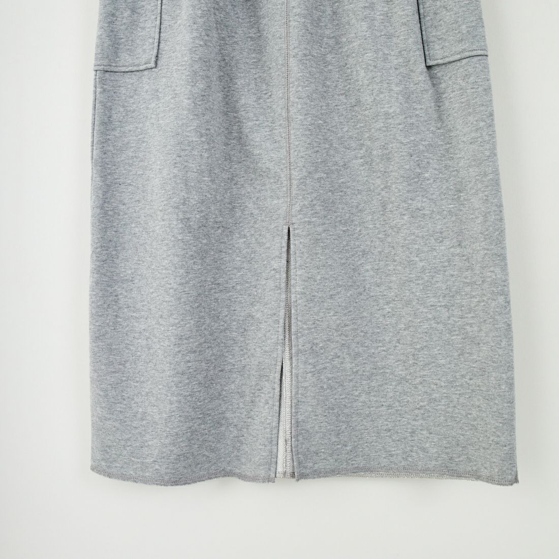 nenom [ネノム] カーゴデザイン ナローロングスウェットスカート [NE24132085] 06 T.GRAY