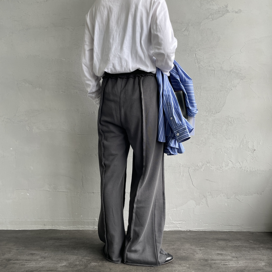 nenom [ネノム] アウトシーム スウェットパンツ [NE25132015