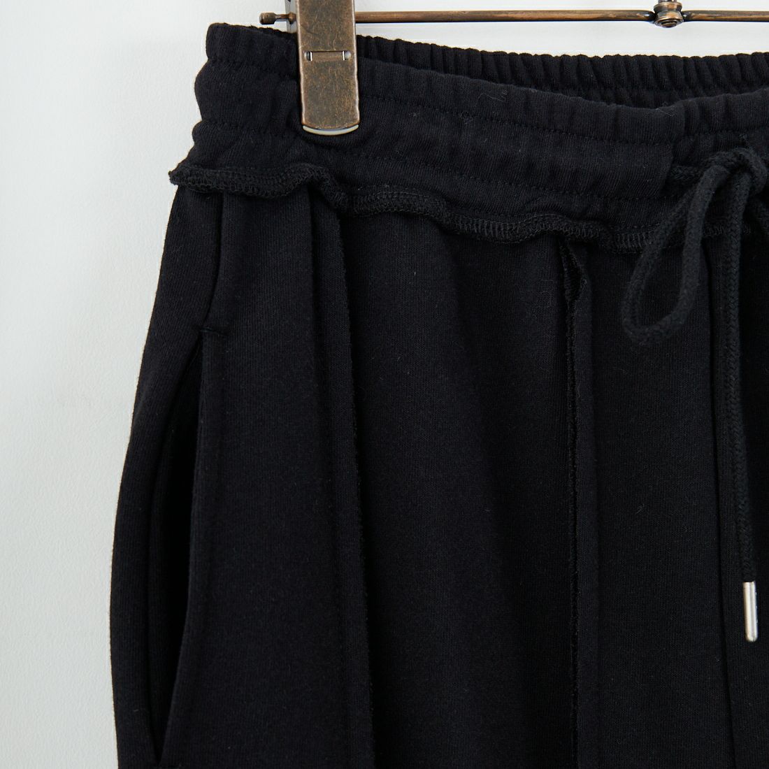 nenom [ネノム] アウトシーム スウェットパンツ [NE25132015] 09 BLACK