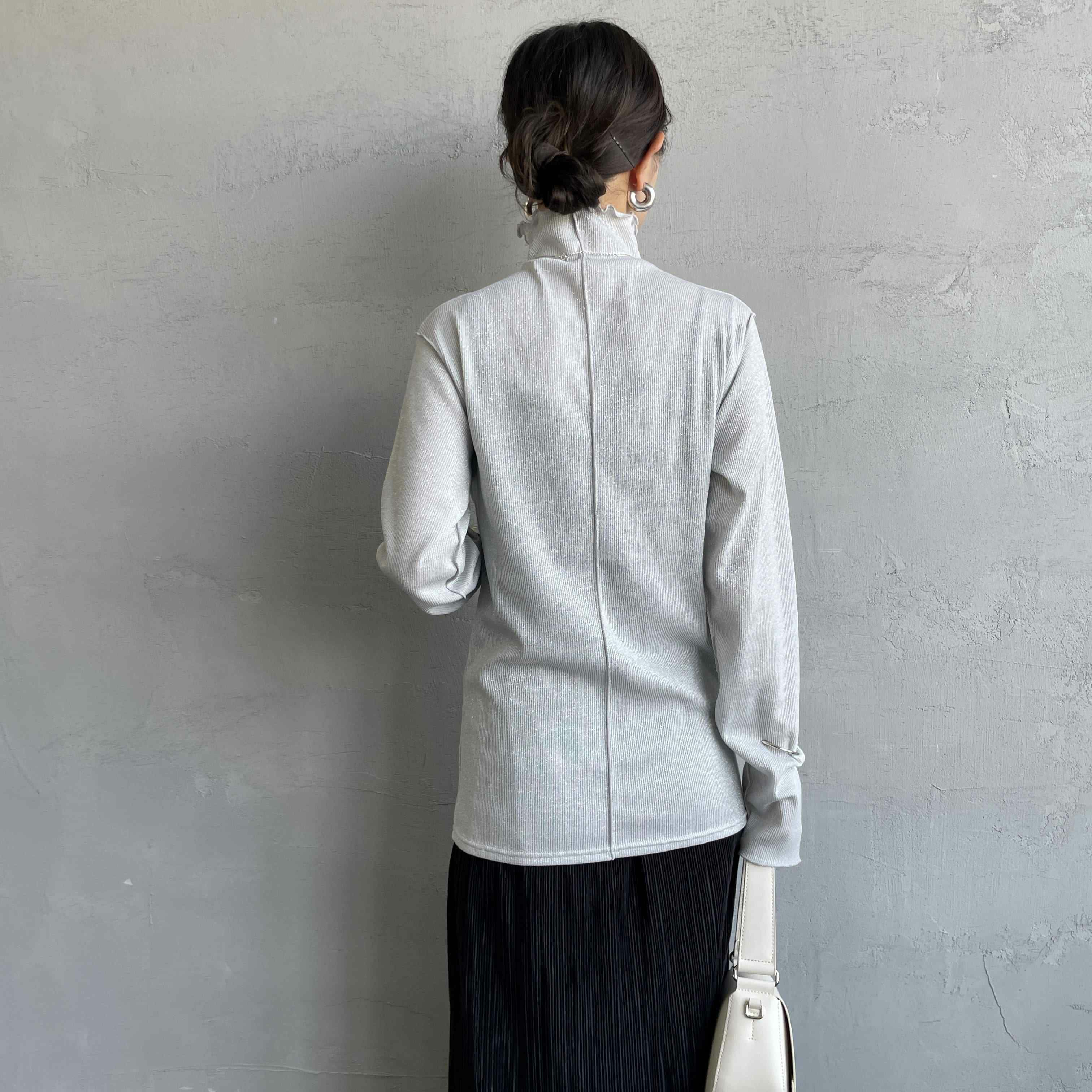 nenom [ネノム] ハイネックラメニットソー [NE25132016] 02 OFF &&モデル身長：150cm 着用サイズ：F&&