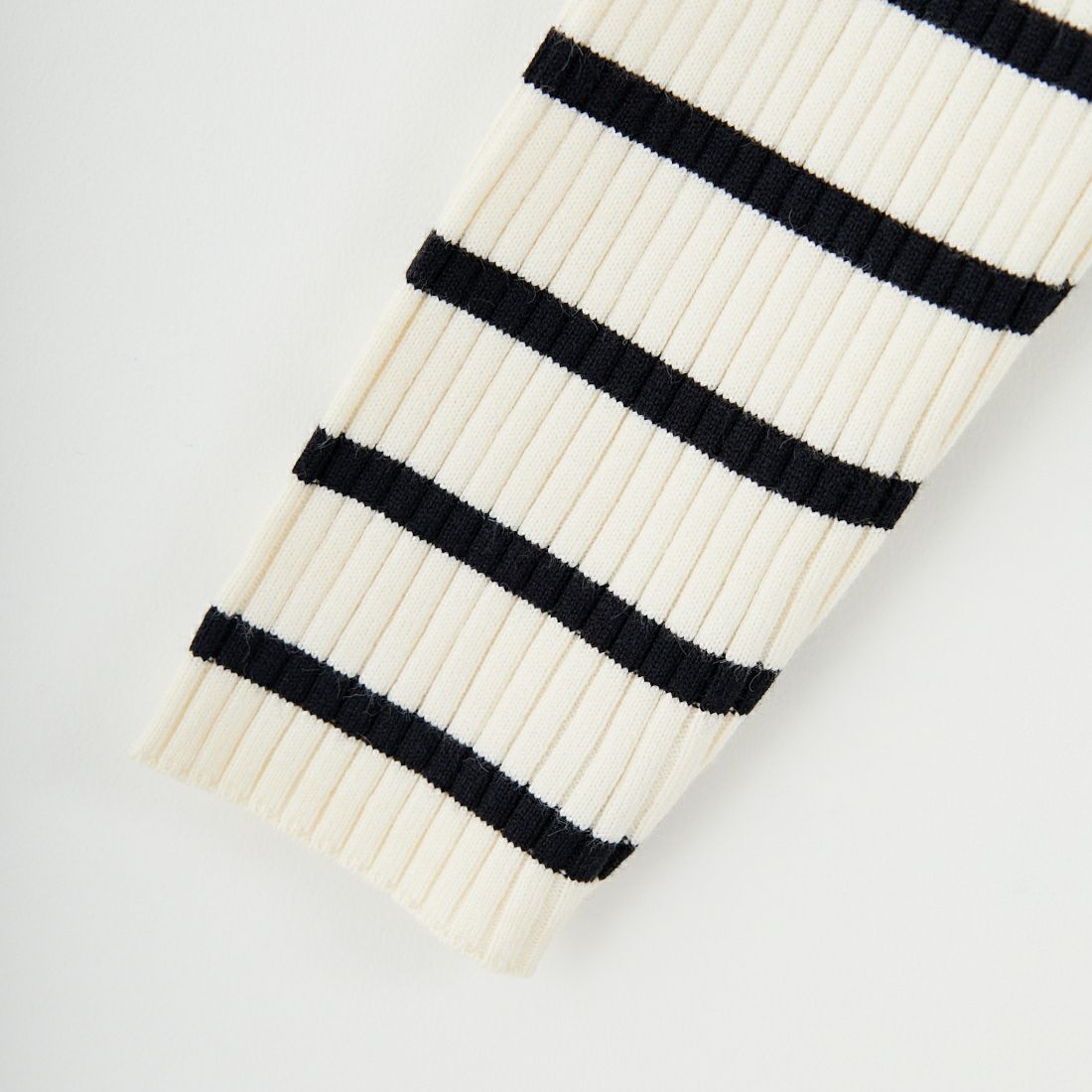 Jf Ready Made [ジェイエフレディメイド] モックネックニット [3106203] 120 ｼﾛ/ｸﾛ