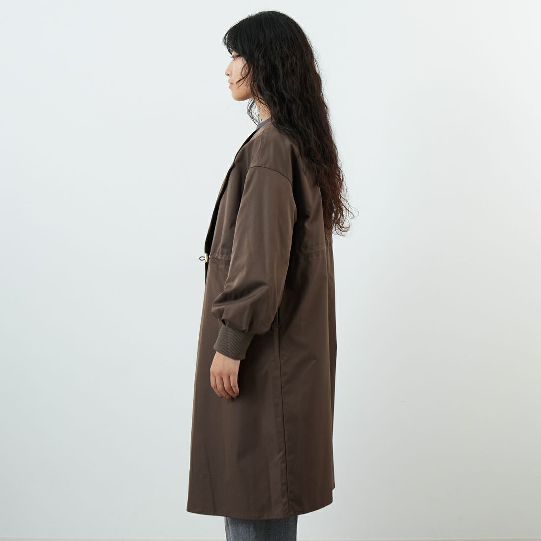 Jf Ready Made [ジェイエフレディメイド] ポリエステルタッサーコート [8552102-01] 62 ﾌﾞﾗｳﾝ &&モデル身長：162cm 着用サイズ：F&&