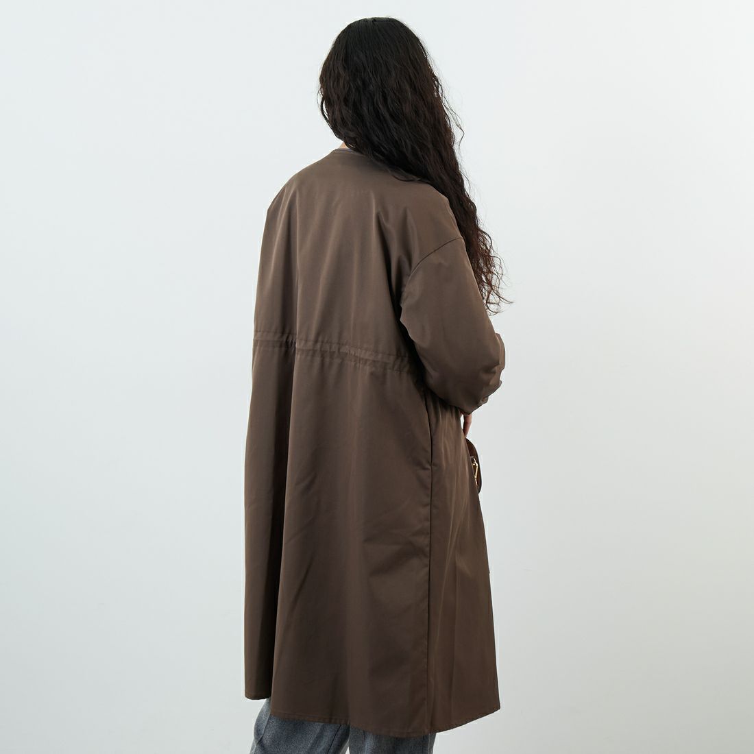 Jf Ready Made [ジェイエフレディメイド] ポリエステルタッサーコート [8552102-01] 62 ﾌﾞﾗｳﾝ &&モデル身長：162cm 着用サイズ：F&&