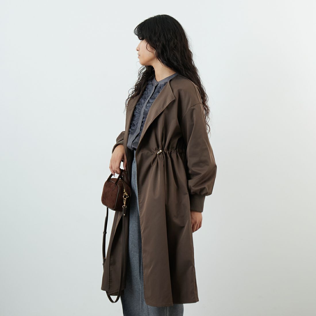 Jf Ready Made [ジェイエフレディメイド] ポリエステルタッサーコート [8552102-01] 62 ﾌﾞﾗｳﾝ &&モデル身長：162cm 着用サイズ：F&&