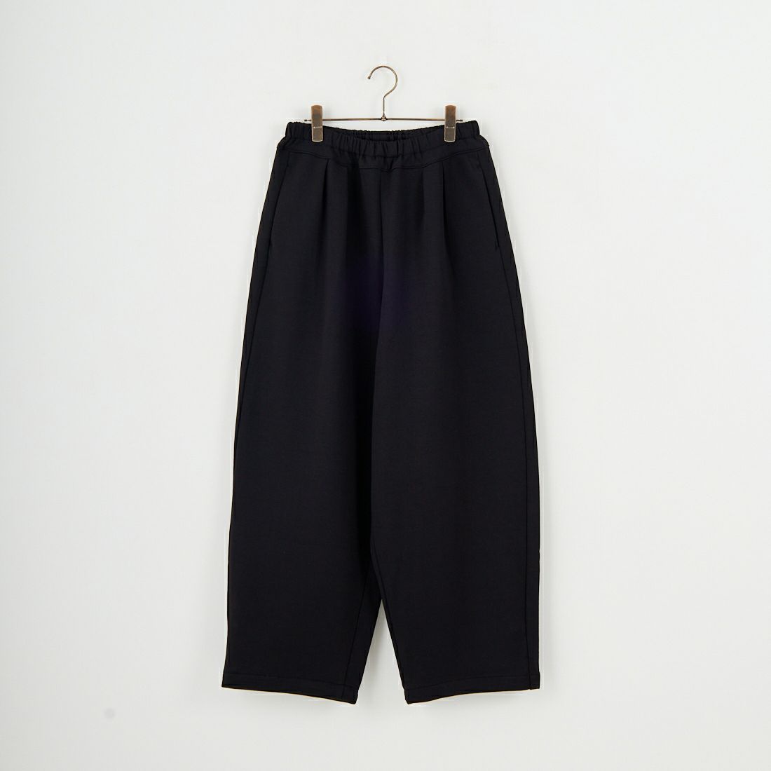Noir Fabrik [ヌワールファブリック] コットンダンボールカーブスウェットパンツ [653710] BLACK