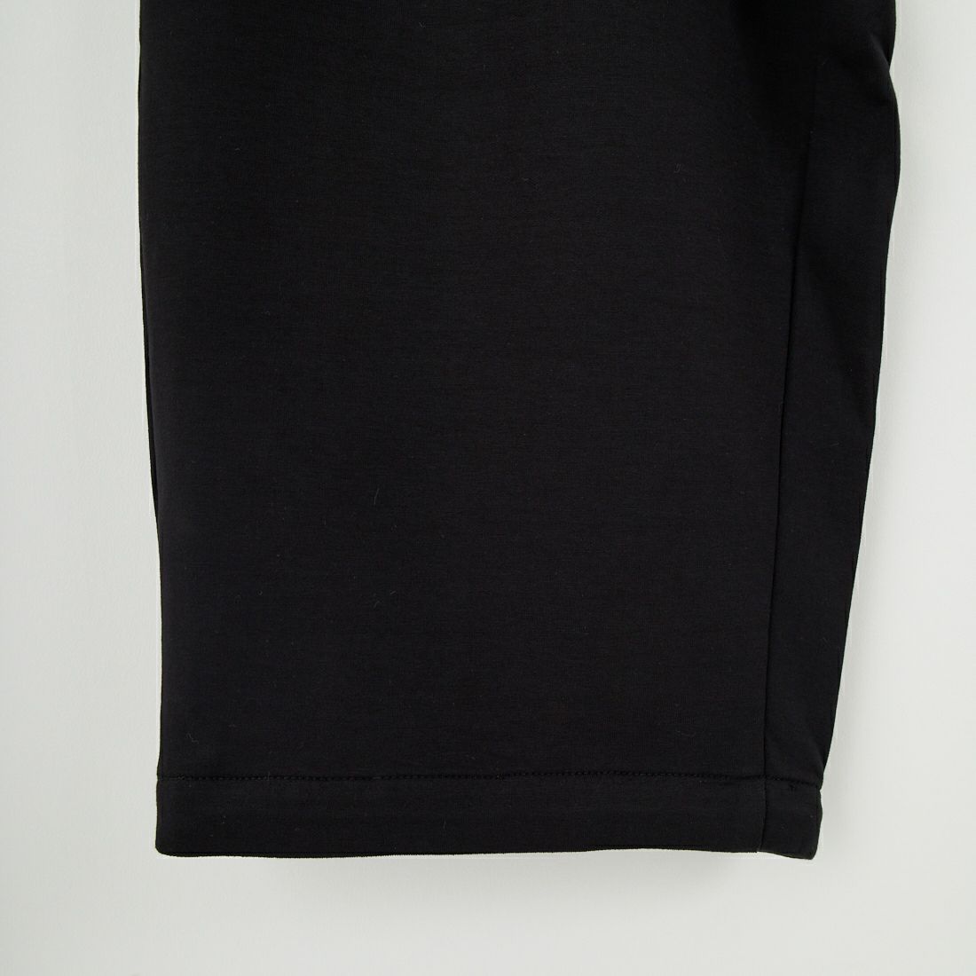 Noir Fabrik [ヌワールファブリック] コットンダンボールカーブスウェットパンツ [653710] BLACK