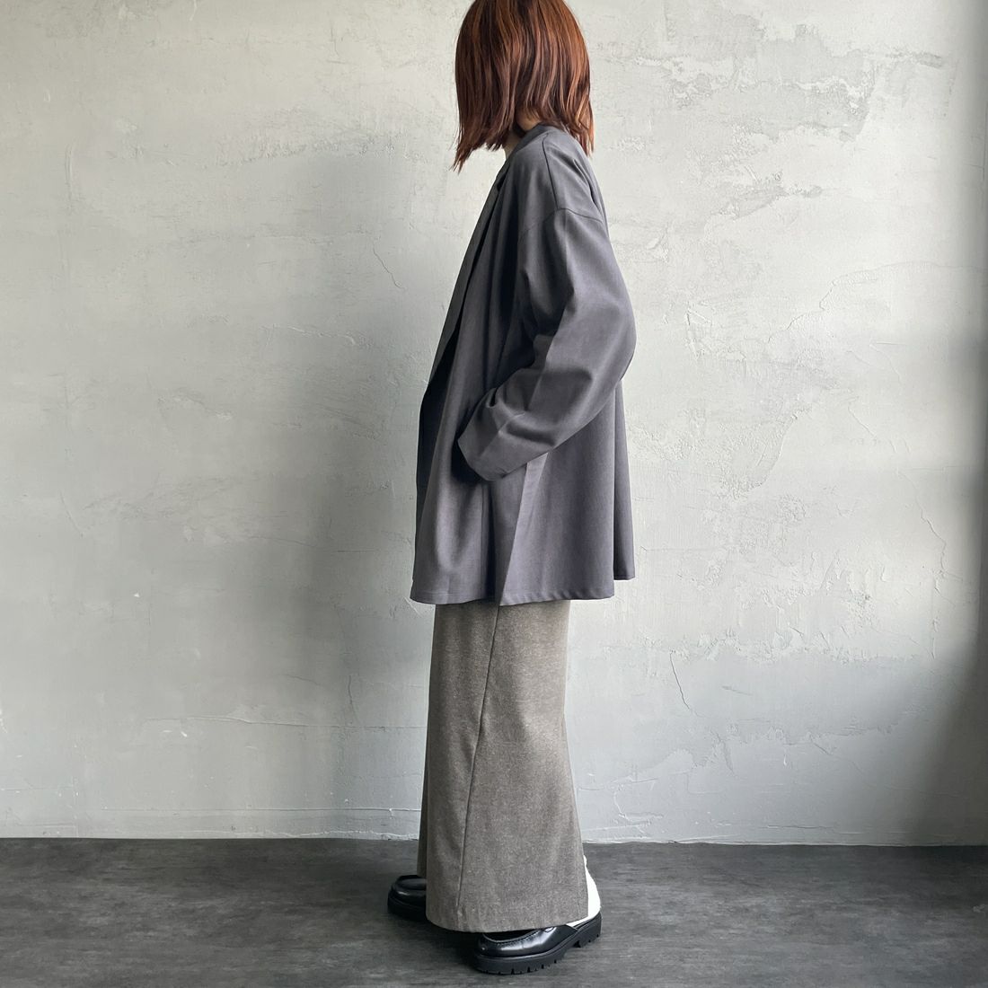 mizuiro ind [ミズイロインド] テーラードシャツジャケット [3-230103] 91 GRAY &&モデル身長：158cm 着用サイズ：F&&