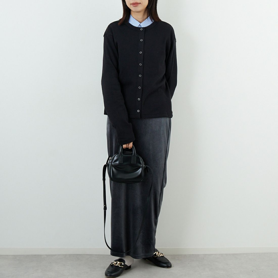 Health knit [ヘルスニット] クルーネックカーディガン [53022] BLACK &&モデル身長：162cm 着用サイズ：WM&&