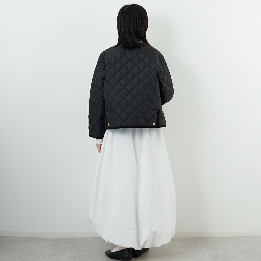 Traditional Weatherwear [トラディショナル ウェザーウェア] アークリー Aライン [L252APQCO0484AA] AA01 BK/BK &&モデル身長：162cm 着用サイズ：34&&