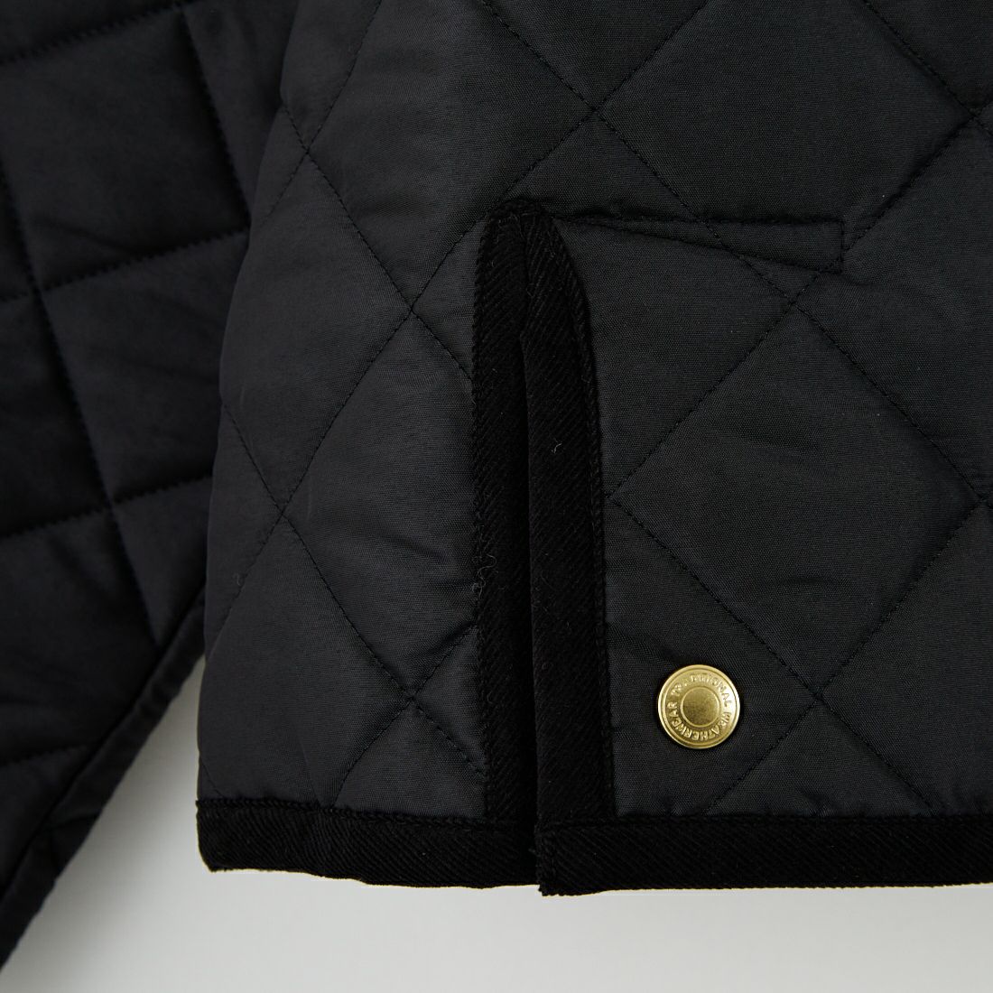 Traditional Weatherwear [トラディショナル ウェザーウェア] ウェーバリーAライン [L252APQCO0487AA] AA01 BK/BK