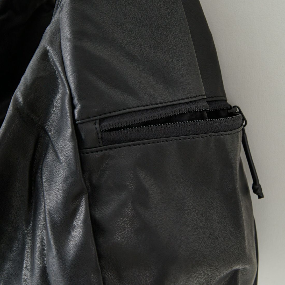 BAICYCLON by bagjack [バイシクロン バイ バッグジャック] シンセティックレザー ショルダーバッグ [BCL-115] BLACK