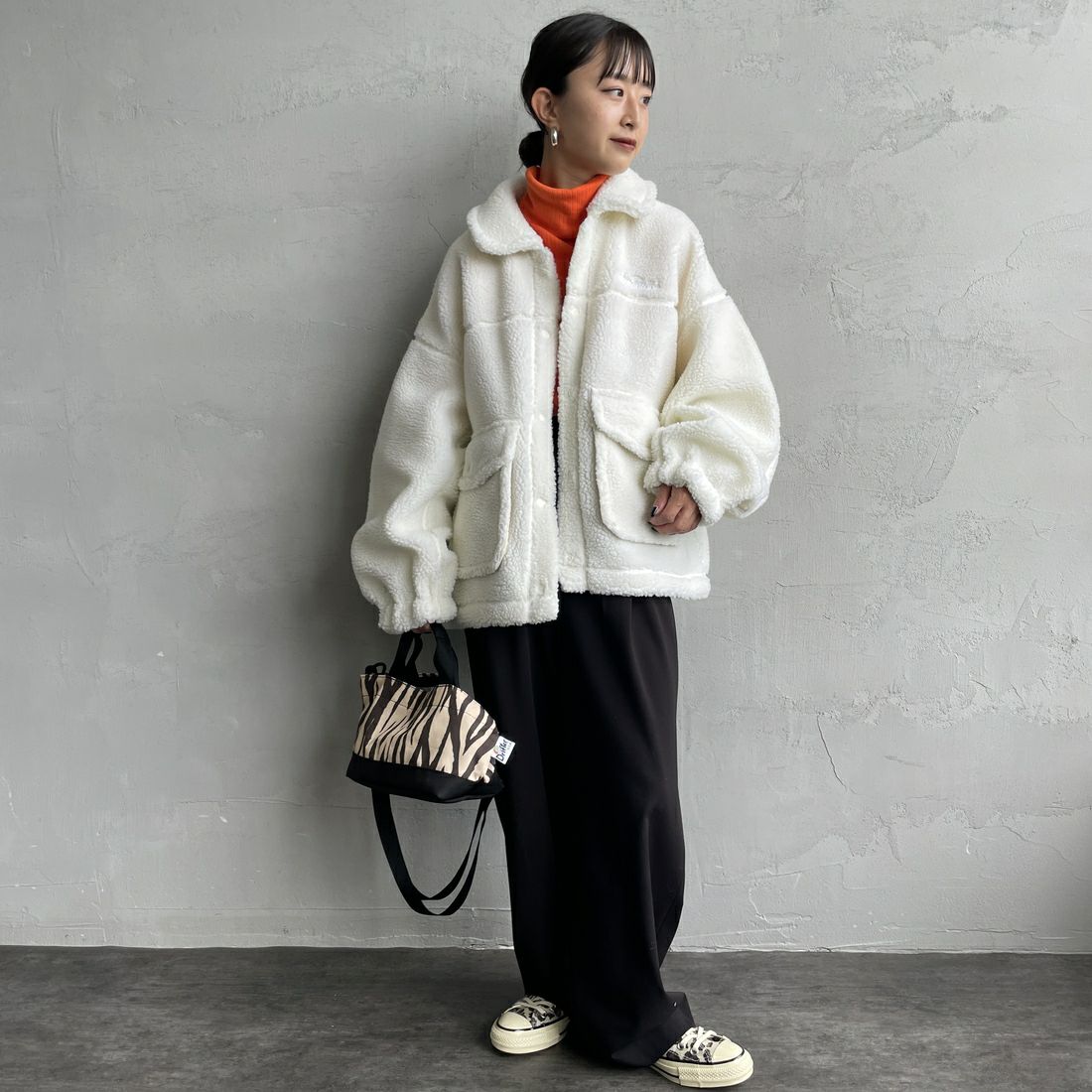 WILD THINGS [ワイルドシングス] ボアG-1ジャケット [WTL25113IS] OFF &&モデル身長：150cm 着用サイズ：M&&