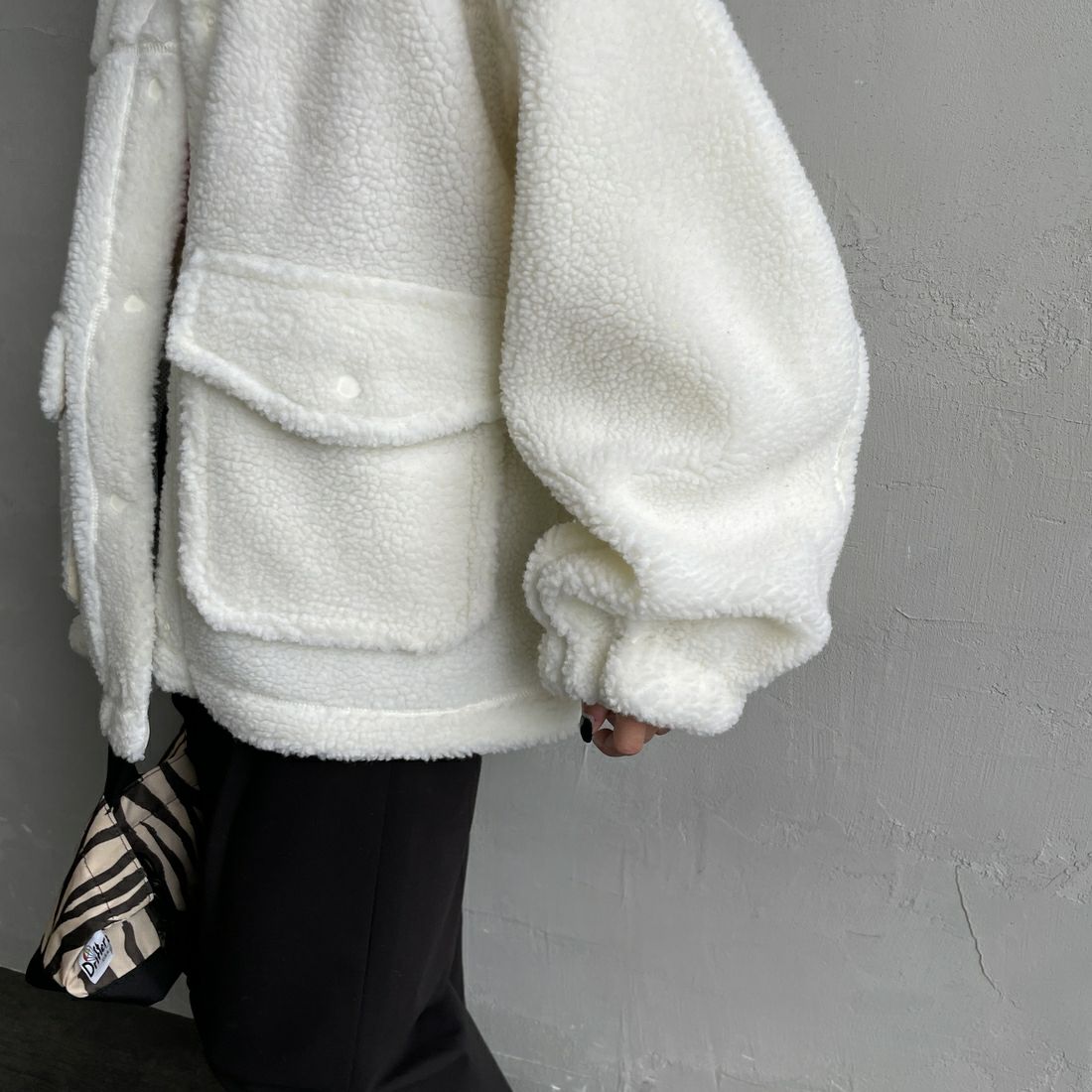 WILD THINGS [ワイルドシングス] ボアG-1ジャケット [WTL25113IS] OFF &&モデル身長：150cm 着用サイズ：M&&