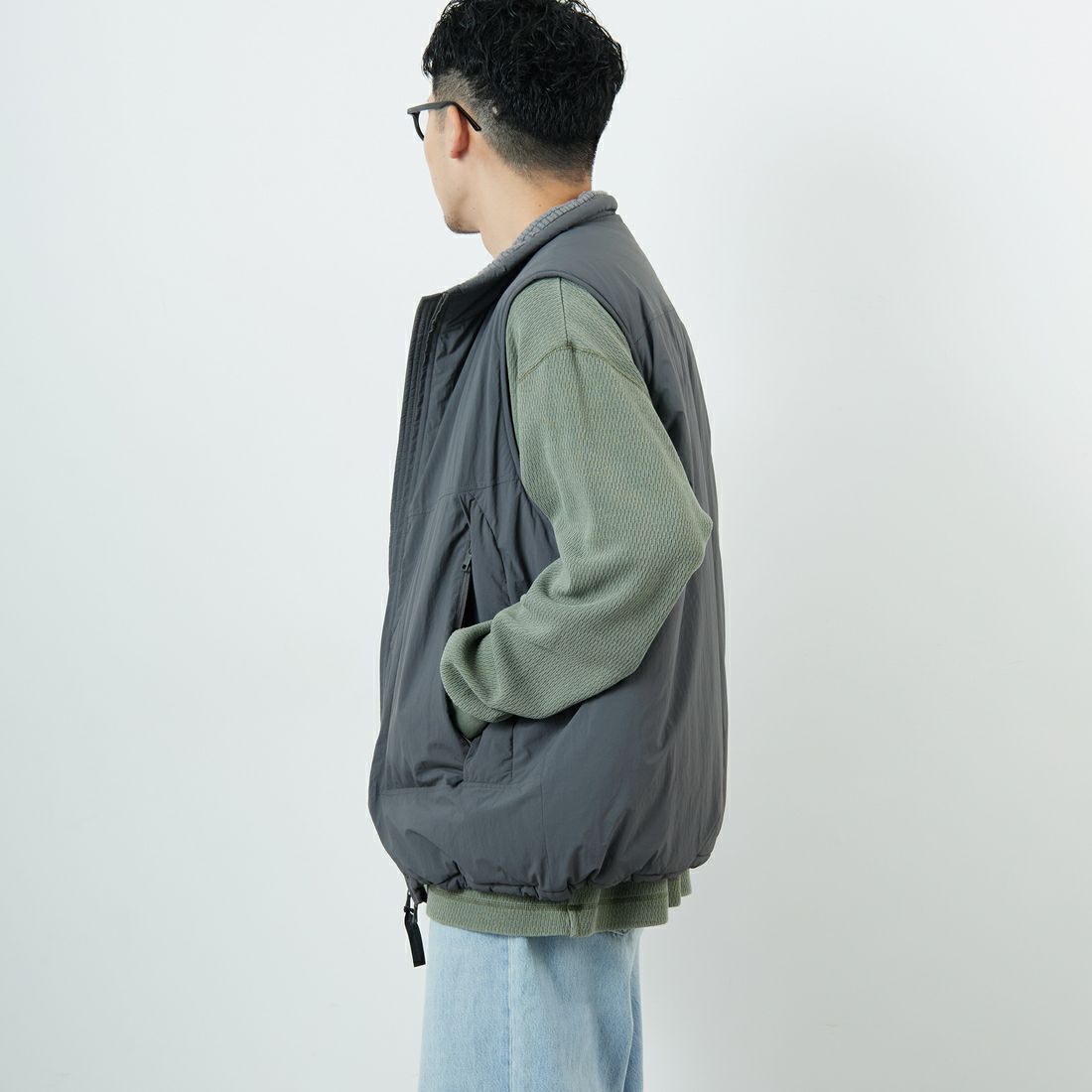 WILD THINGS [ワイルドシングス] モンスターベスト [WT25103SK] GREY &&モデル身長：168cm 着用サイズ：L&&