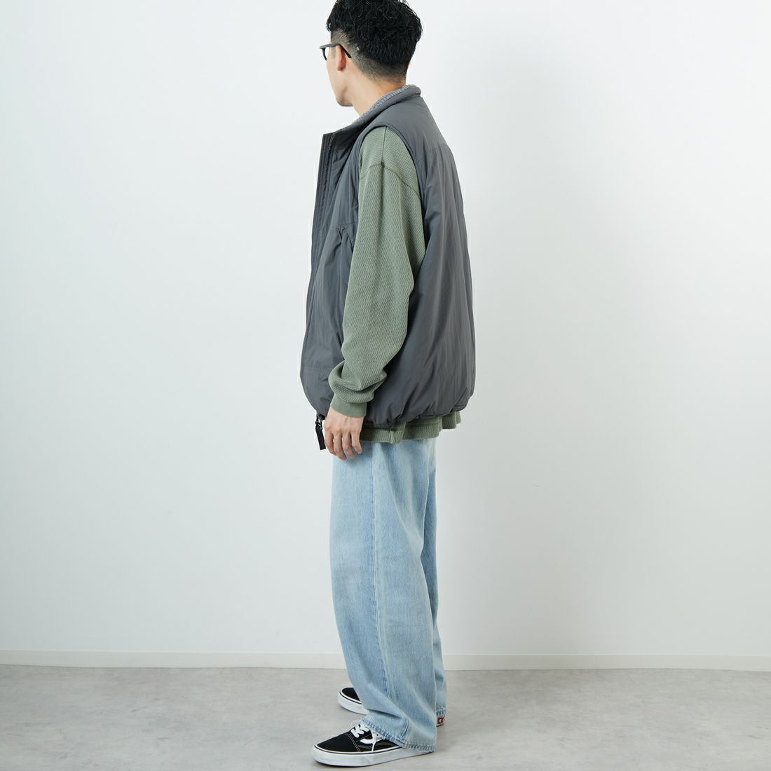 WILD THINGS [ワイルドシングス] モンスターベスト [WT25103SK] GREY &&モデル身長：168cm 着用サイズ：L&&