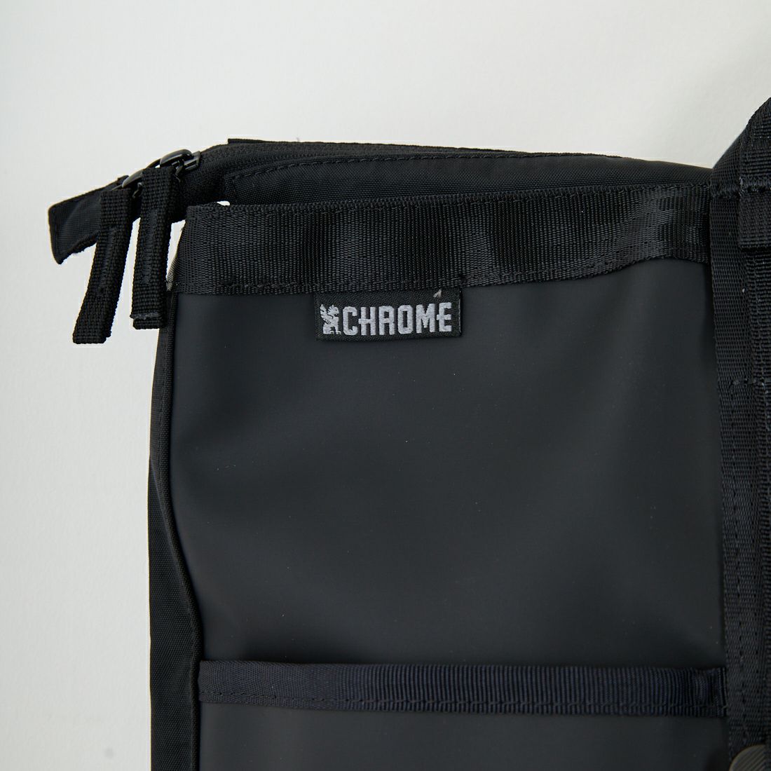 CHROME [クローム] グローサリートート メッセンジャーバッグ 28L [JP239] MTBK