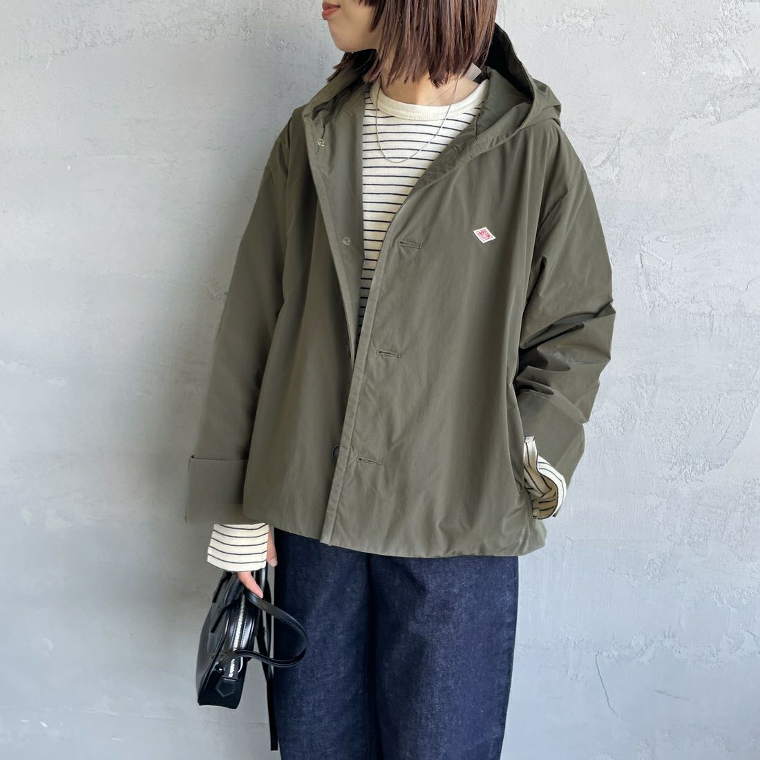 DANTON [ダントン] ピーチタフタ フーデッドジャケット [DT-A0673PNT] DEEP OLIVE &&モデル身長：160cm 着用サイズ：34&&