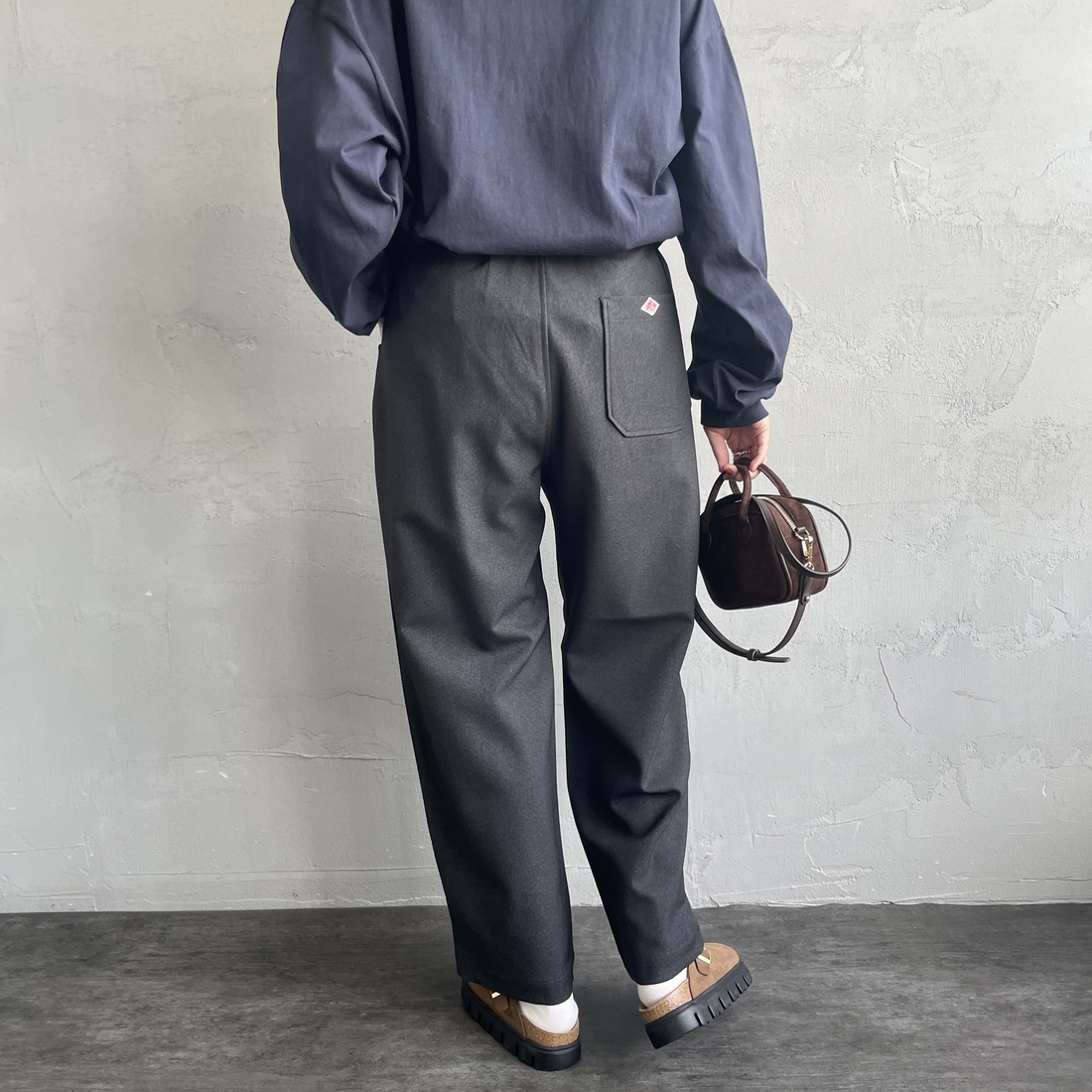 DANTON [ダントン] タックパンツ [DT-E0274FLP] DK.GRN GRY &&モデル身長：160cm 着用サイズ：36&&