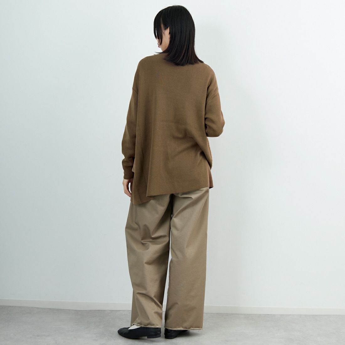 Jf Ready Made [ジェイエフレディメイド] 総針編み ファーポケットカーディガン [3106205] 701 ﾌﾞﾗｳﾝ &&モデル身長：162cm 着用サイズ：F&&