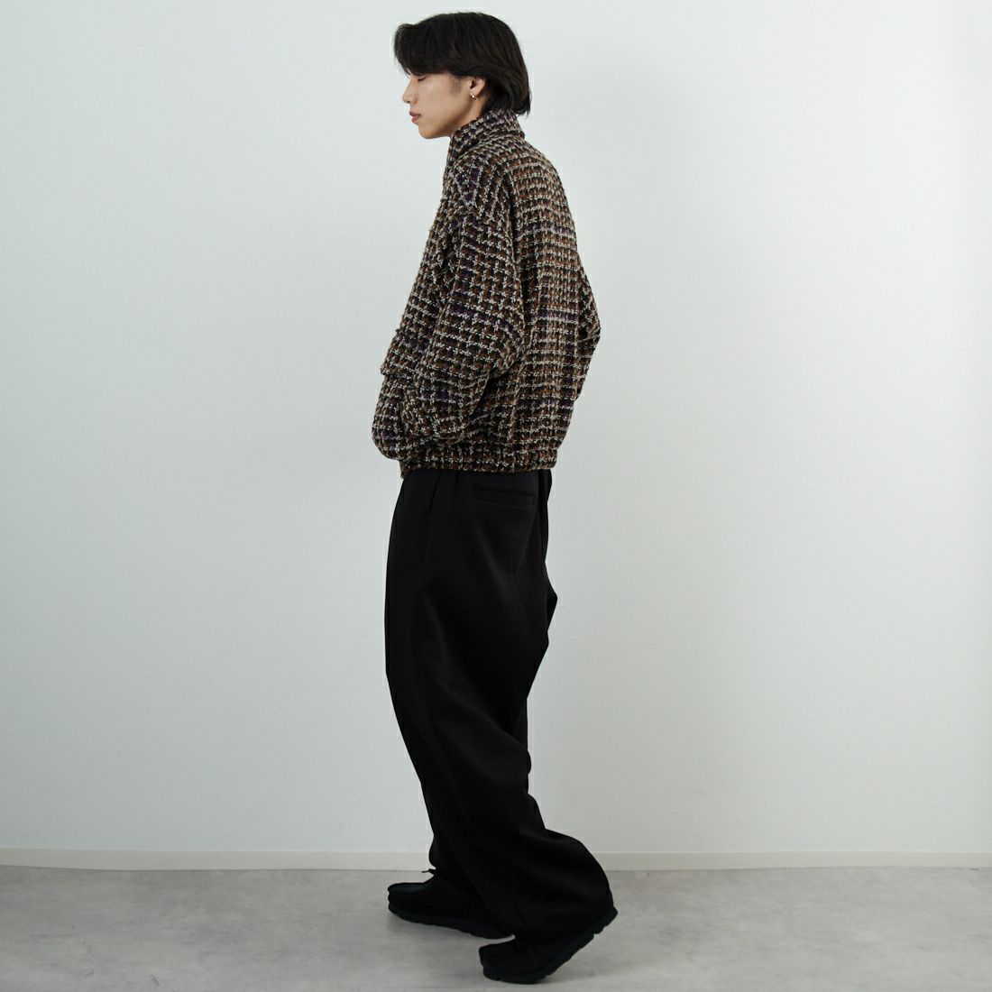 Noir Fabrik [ヌワールファブリック] ファンシーヤーンボンバージャケット [NF-254-073] 840 BEIGE &&モデル身長：179cm 着用サイズ：M&&