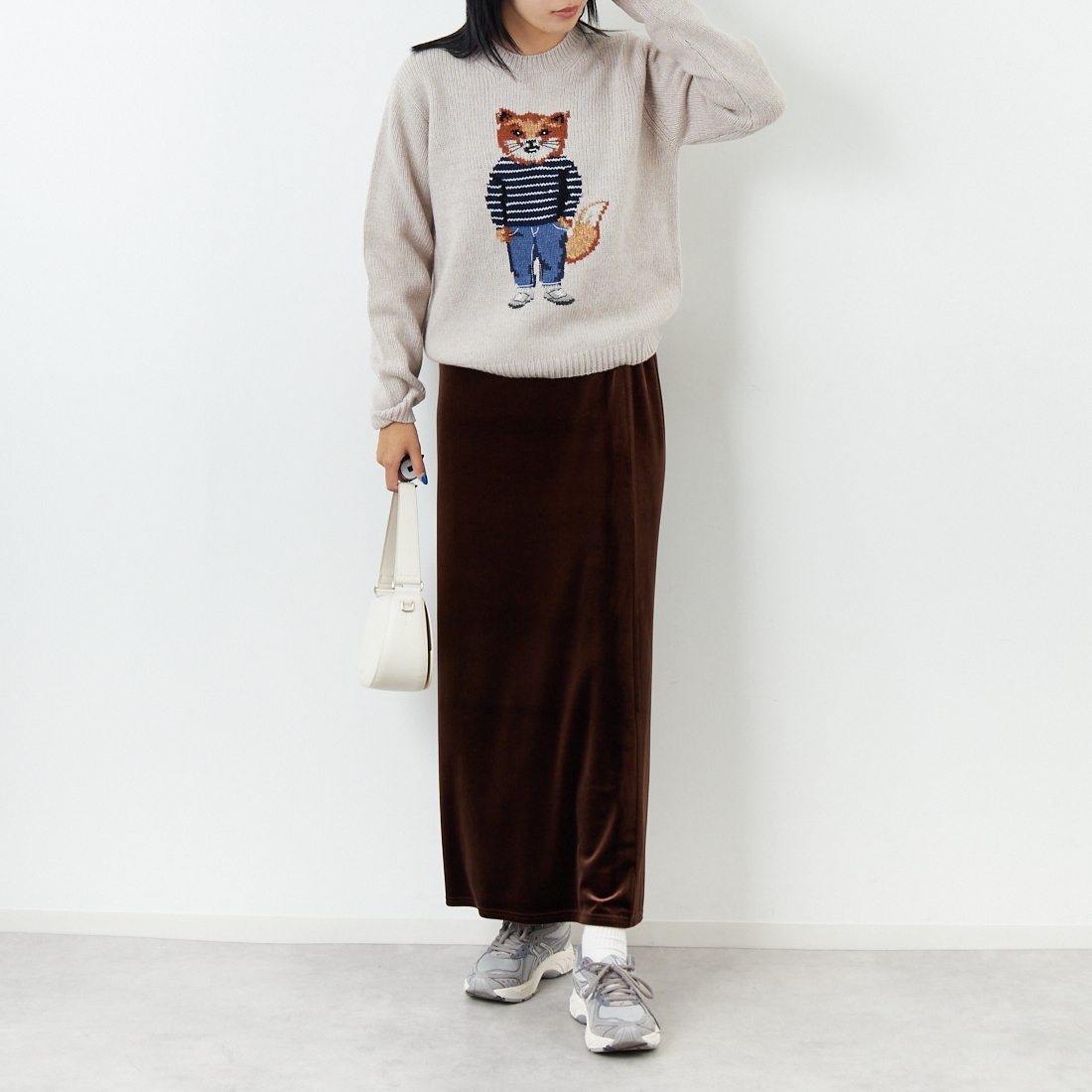 MAISON KITSUNE [メゾン キツネ] ドレスドフォックス インターシャウールジャンパー [PW00812KH0002] 0382 P.WHI &&モデル身長：167cm 着用サイズ：S&&