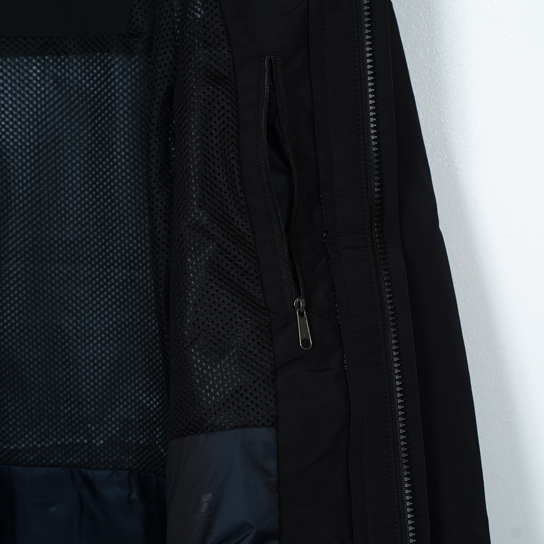 THE NORTH FACE [ザ ノースフェイス] マウンテンライトジャケット [NPW62550] K