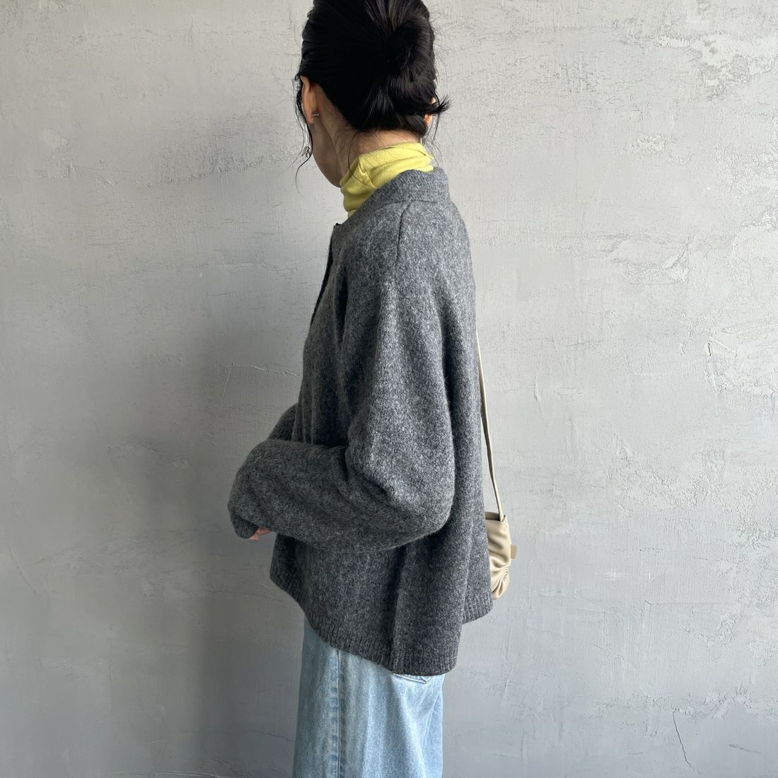 mizuiro ind [ミズイロインド] 襟付きショートカーディガン [3-220109] 92 D.GRAY &&モデル身長：160cm 着用サイズ：F&&
