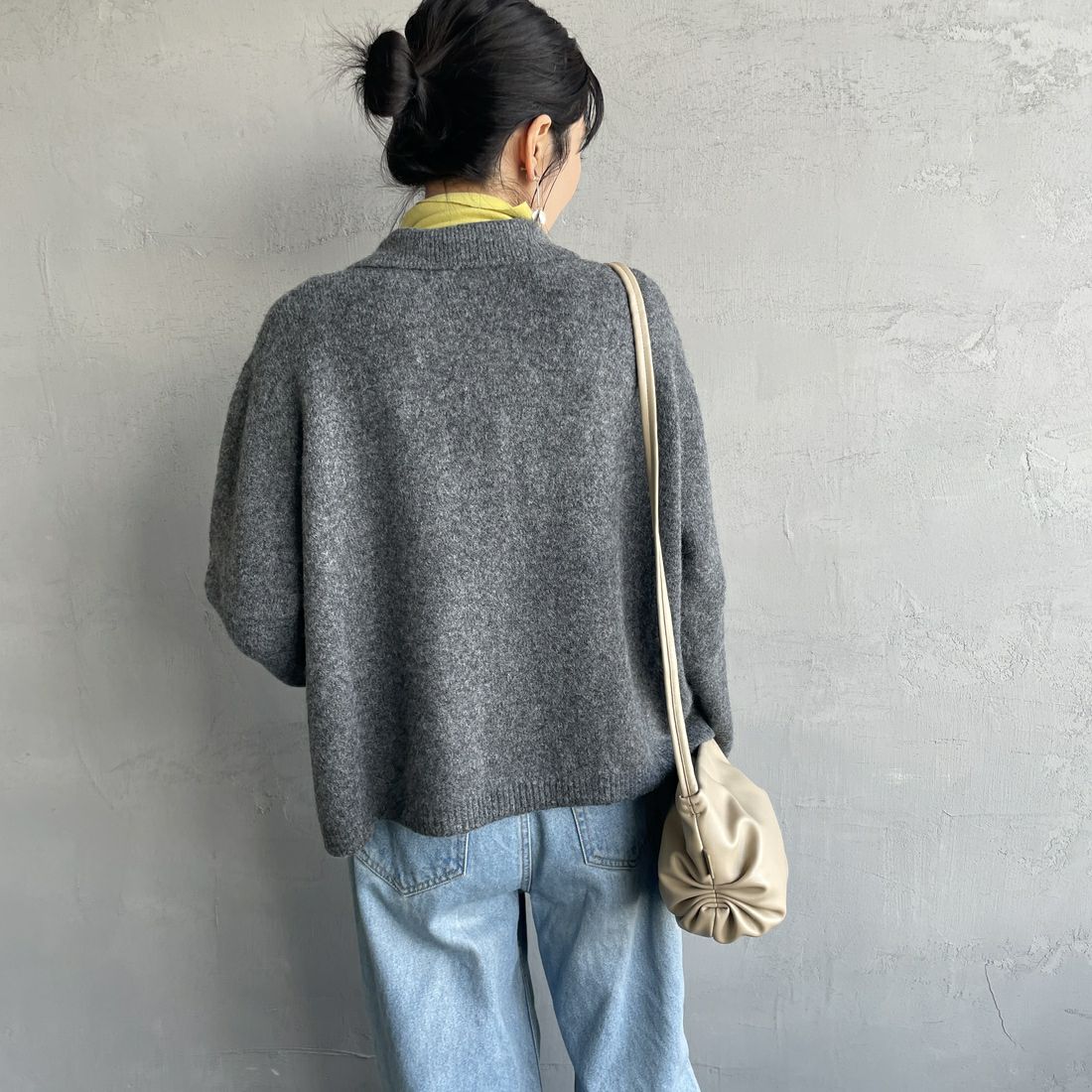 mizuiro ind [ミズイロインド] 襟付きショートカーディガン [3-220109] 92 D.GRAY &&モデル身長：160cm 着用サイズ：F&&