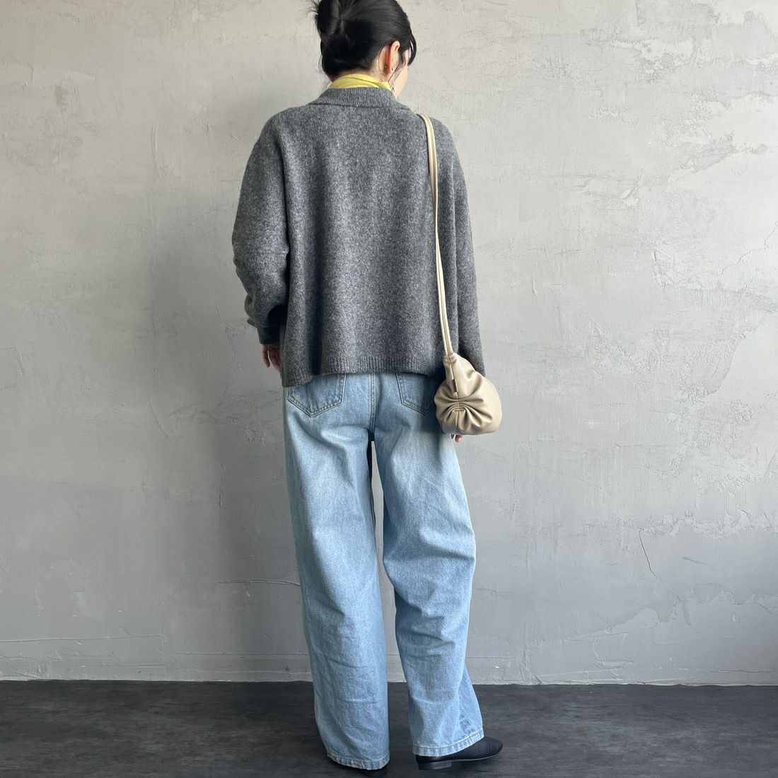 mizuiro ind [ミズイロインド] 襟付きショートカーディガン [3-220109] 92 D.GRAY &&モデル身長：160cm 着用サイズ：F&&