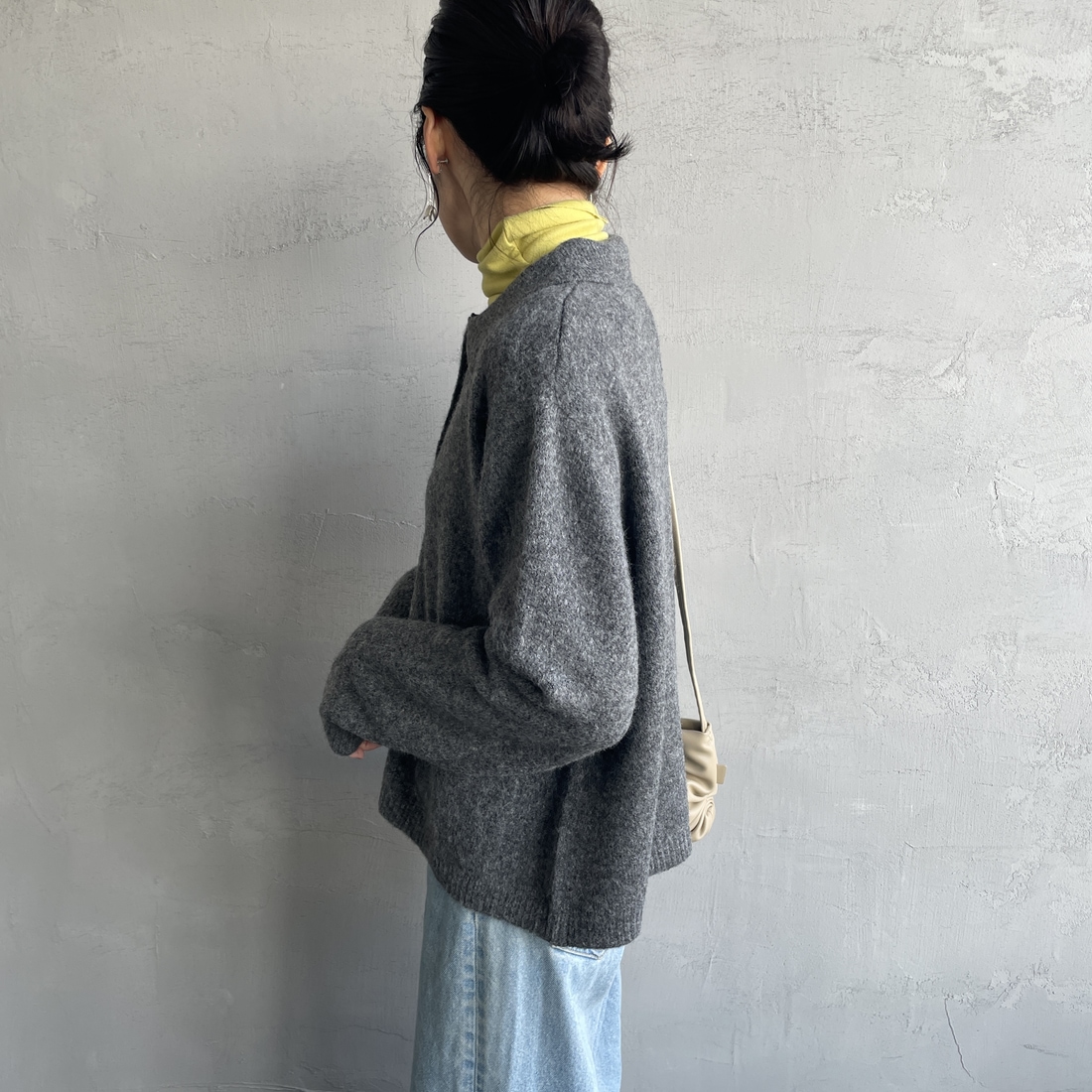 mizuiro ind [ミズイロインド] 襟付きショートカーディガン [3-220109] 92 D.GRAY &&モデル身長：160cm 着用サイズ：F&&