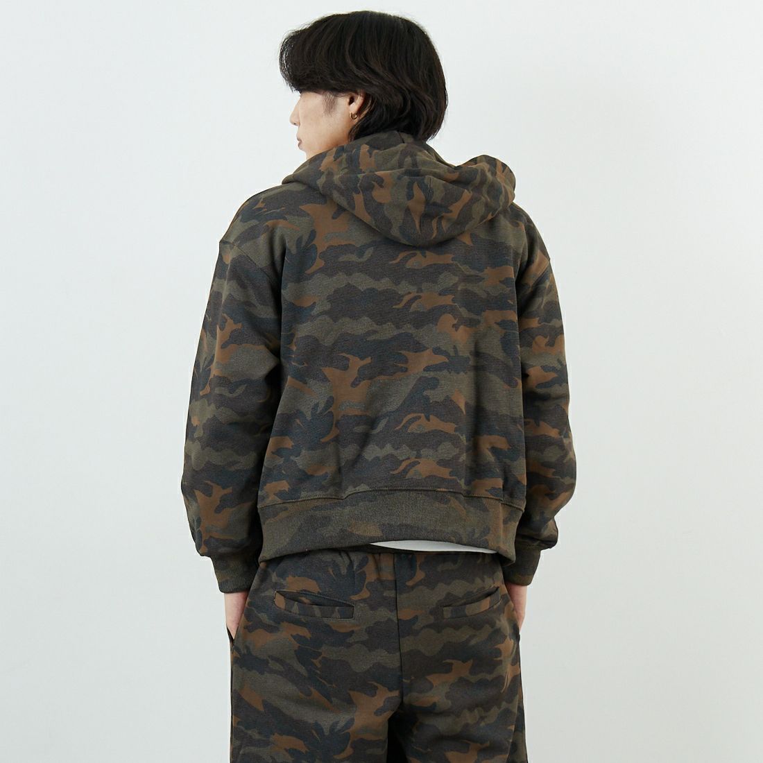 SLICK [スリック] カモフラージュプリント ダブルジップパーカー [5131039] 430 WOODLA &&モデル身長：179cm 着用サイズ：1&&