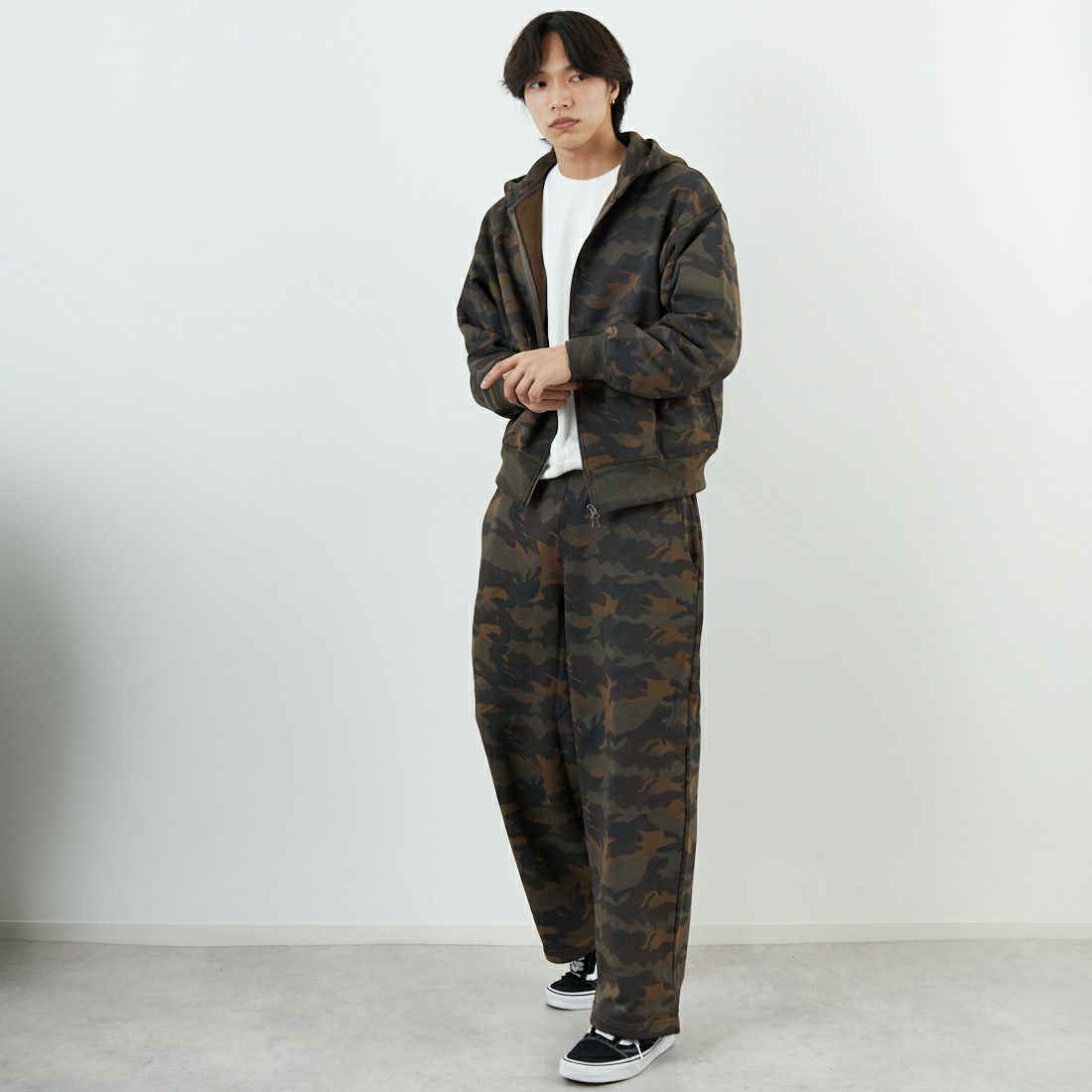 SLICK [スリック] カモフラージュプリント ダブルジップパーカー [5131039] 430 WOODLA &&モデル身長：179cm 着用サイズ：1&&