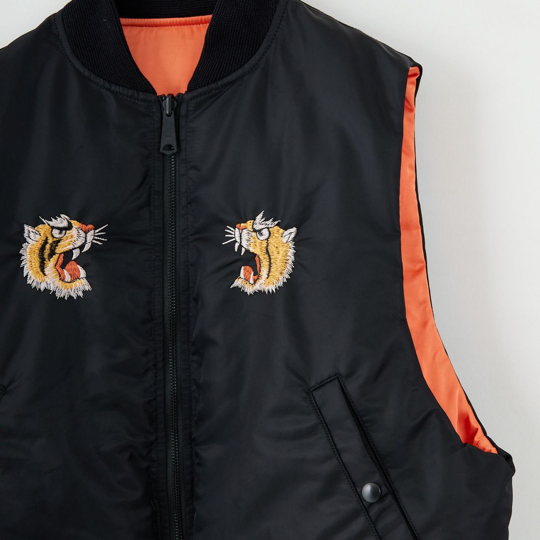 THRIFTY LOOK [スリフティールック] MA-1 刺繍ベスト [TL25F032] BLACK