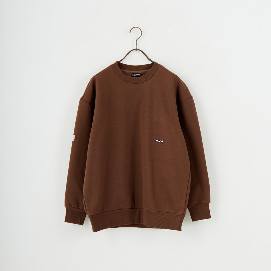 Marmot [マーモット] 別注 ブランドロゴ バックプリントスウェット [MTFW25USW362IN-JF] BROWN